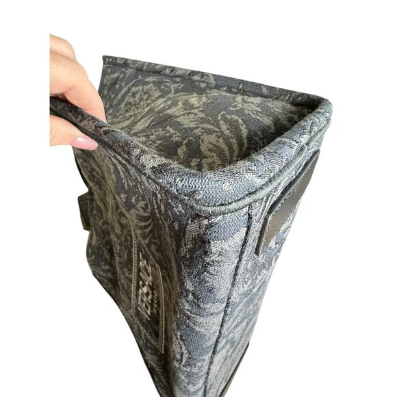 Versace NWT Large Barocco Athena Tote in Black - Picture 12 of 16